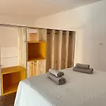 Palazzo Verrone Konukevi 3*