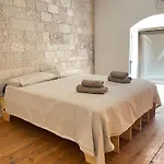 Palazzo Verrone Гостевой дом 3*